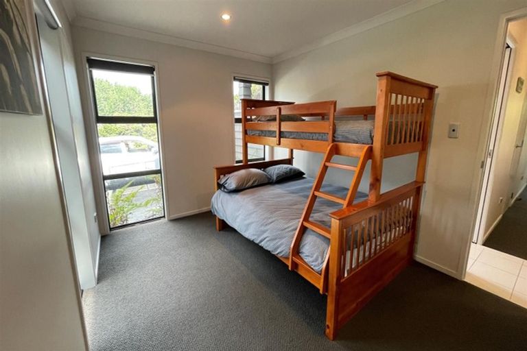 Photo of property in 5a Seacrest Boulevard, Langs Beach, Waipu, 0582