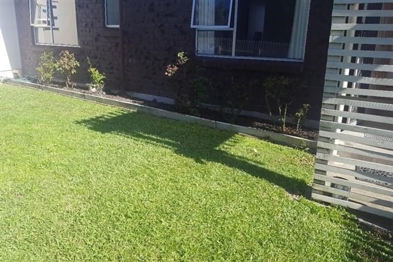 Photo of property in 1/11 Ciprian Place, Henderson, Auckland, 0612