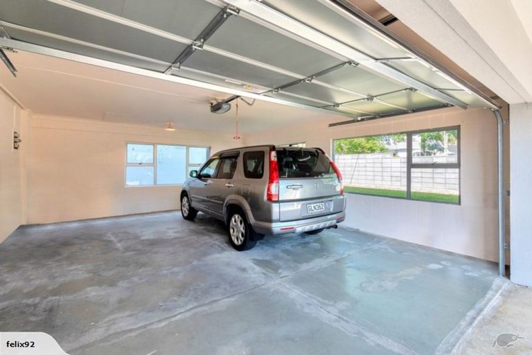 Photo of property in 3/6 Pierce Road, Milford, Auckland, 0620