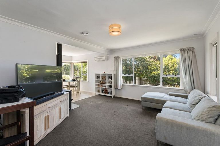 Photo of property in 1a Badger Street, Parklands, Christchurch, 8083