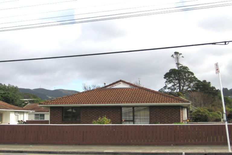 Photo of property in 2/941 High Street, Avalon, Lower Hutt, 5011