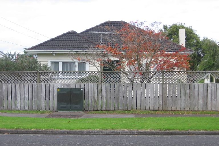Photo of property in 7 Motatau Road, Papatoetoe, Auckland, 2025