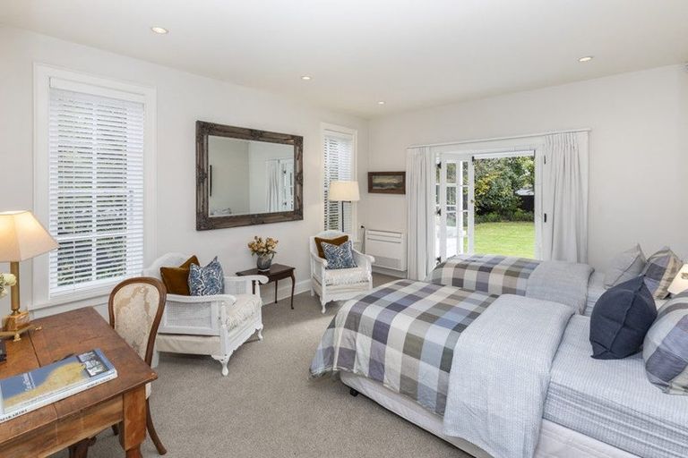 Photo of property in 2 Royds Street, Fendalton, Christchurch, 8014