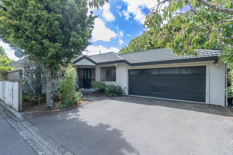 Photo of property in 298 Park Road, Hokowhitu, Palmerston North, 4410