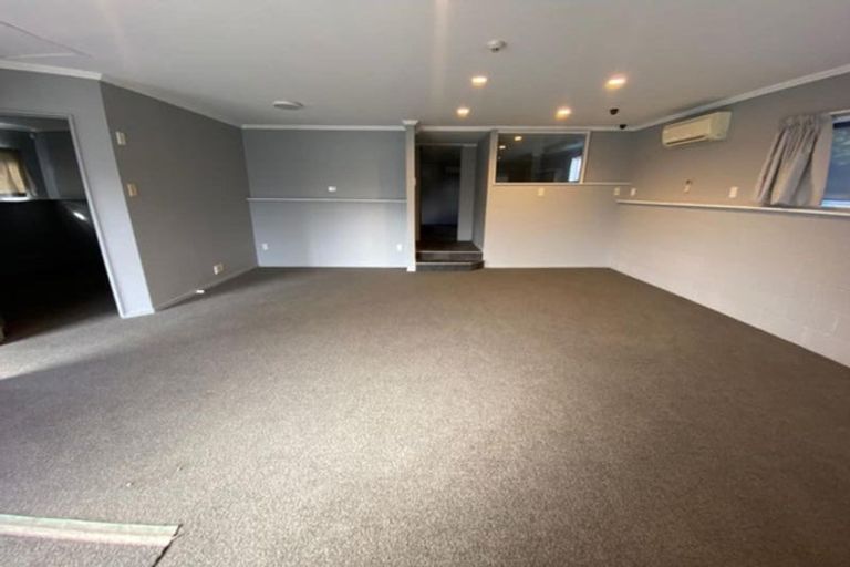 Photo of property in 11 Tarewa Road, Morningside, Whangarei, 0110