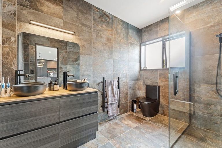 Photo of property in 1570 Cove Road, Mangawhai, 0573