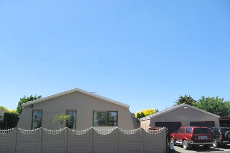 Photo of property in 1/26 Dunbarton Street, Redwood, Christchurch, 8051