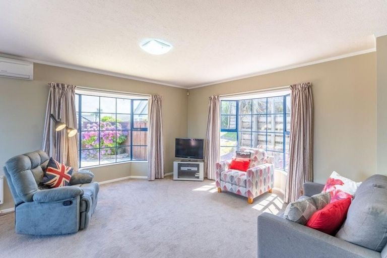 Photo of property in 19b Kentwood Drive, Woodridge, Wellington, 6037