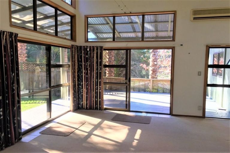 Photo of property in 79c Rangatira Road, Beach Haven, Auckland, 0626