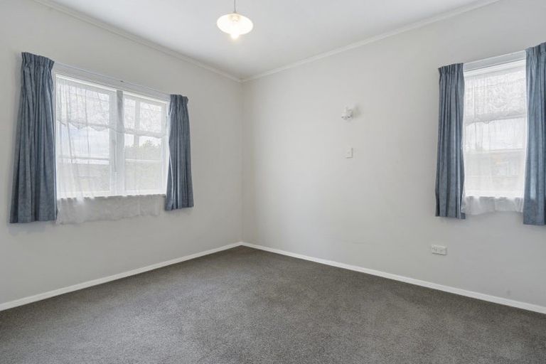 Photo of property in 28 Princes Street, Levin, 5510