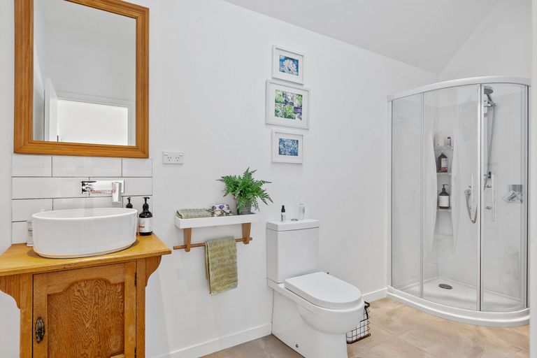 Photo of property in 33 Rexwood Street, Carterton, 5713