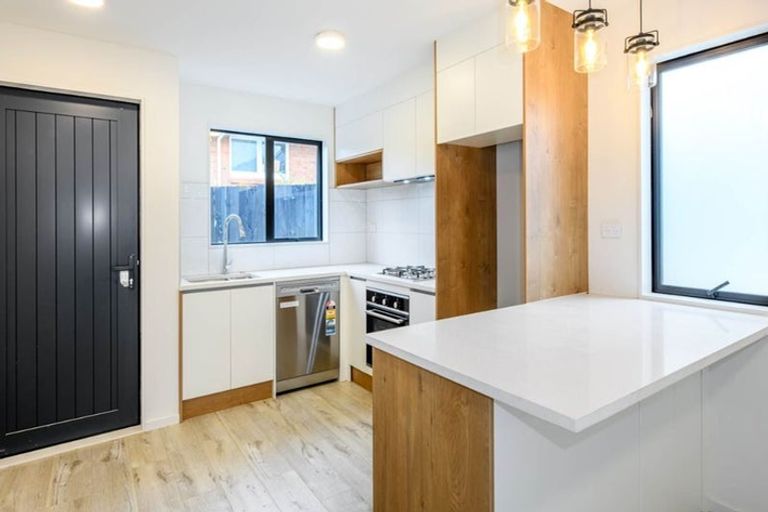 Photo of property in 14c Ellen Avenue, Hillcrest, Auckland, 0627