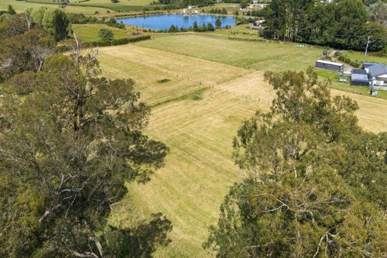 Photo of property in 53 Ladys Mile, Eltham, 4322