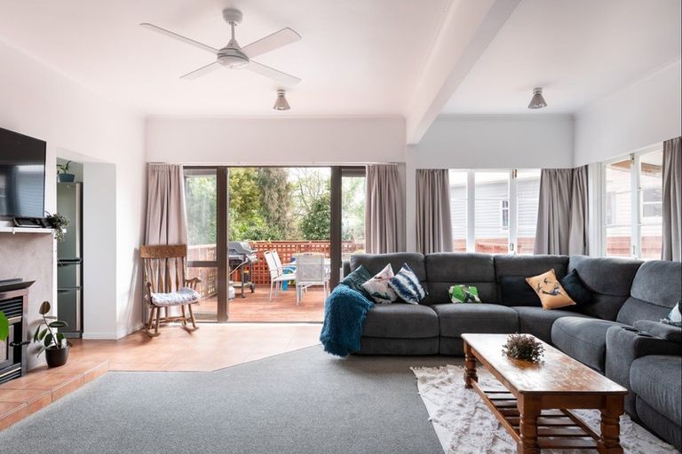 Photo of property in 1 Gilchrist Street, Te Aroha, 3320