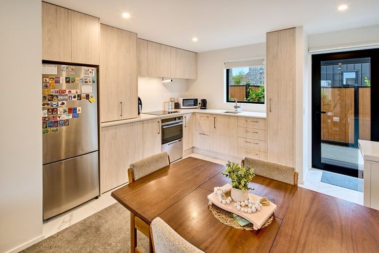 Photo of property in 7/5 Milne Crescent, Taita, Lower Hutt, 5011