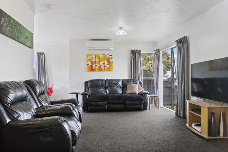 Photo of property in 3 Narada Place, Papatoetoe, Auckland, 2025