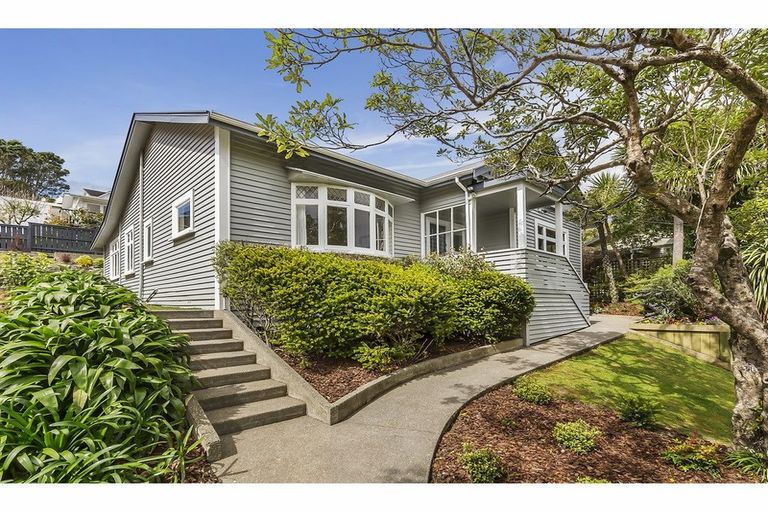 Photo of property in 7 Clutha Avenue, Khandallah, Wellington, 6035