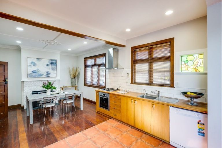 Photo of property in 416 Grays Road, Saint Leonards, Hastings, 4120