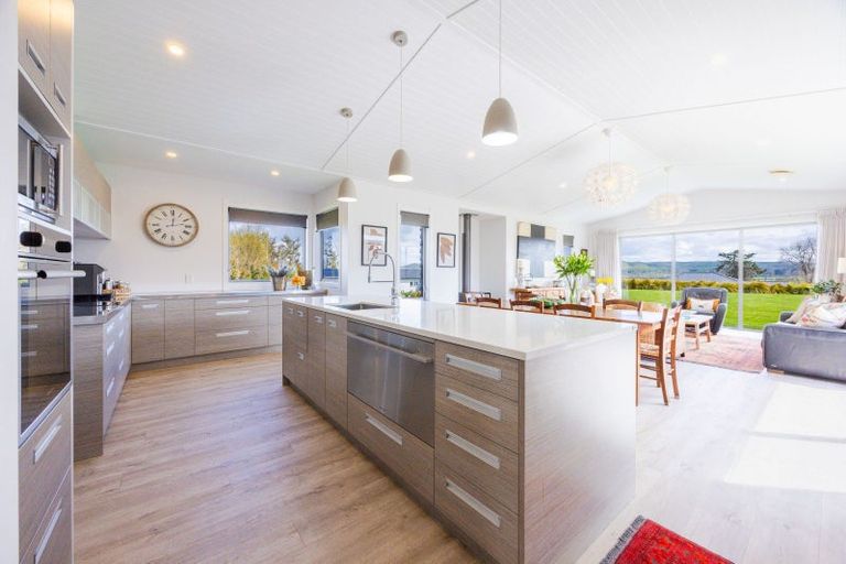 Photo of property in 211c Racecourse Road, Waipukurau, 4282