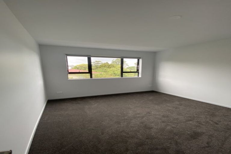 Photo of property in 32b Potter Avenue, Northcote, Auckland, 0627