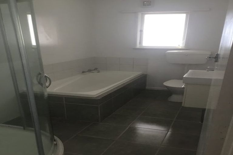 Photo of property in 22 Eton Street, Taradale, Napier, 4112