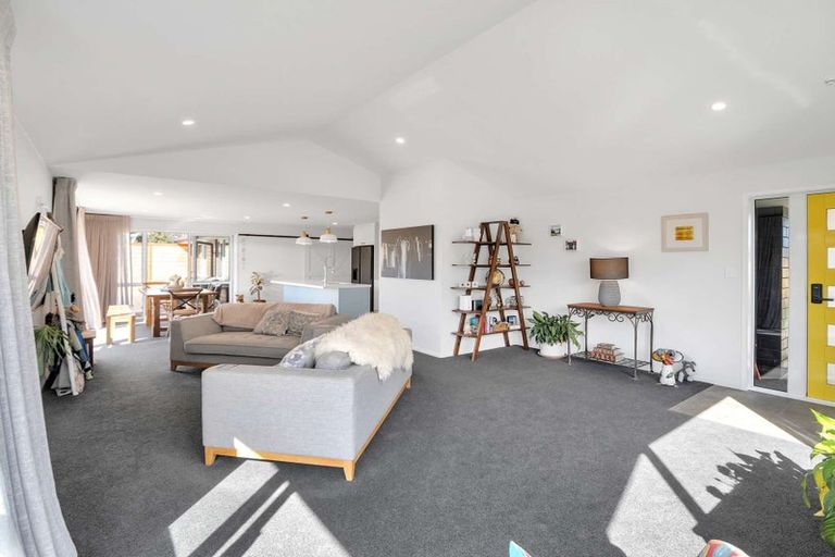 Photo of property in 2 Upham Way, Amberley, 7410