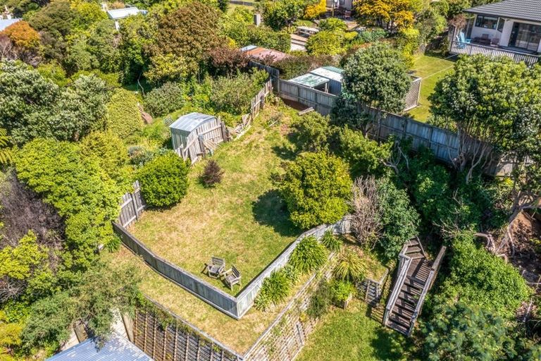 Photo of property in 8 Muri Road, Pukerua Bay, 5026