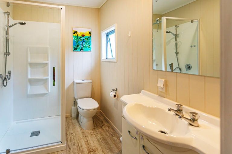 Photo of property in 103 Ocean Beach Road, Tairua, 3508