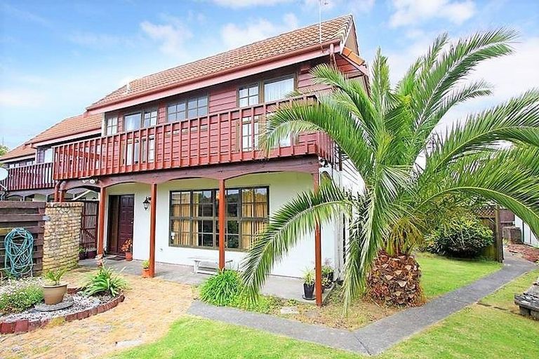Photo of property in 3/31a Watson Place, Papatoetoe, Auckland, 2025