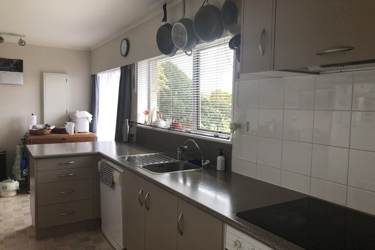 Photo of property in 9 Sierra Avenue, Te Kamo, Whangarei, 0112