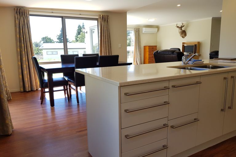 Photo of property in 4 Andrew Don Drive, Lake Tekapo, 7999