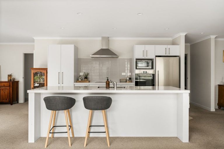 Photo of property in 58 Hastings Road, Pyes Pa, Tauranga, 3112