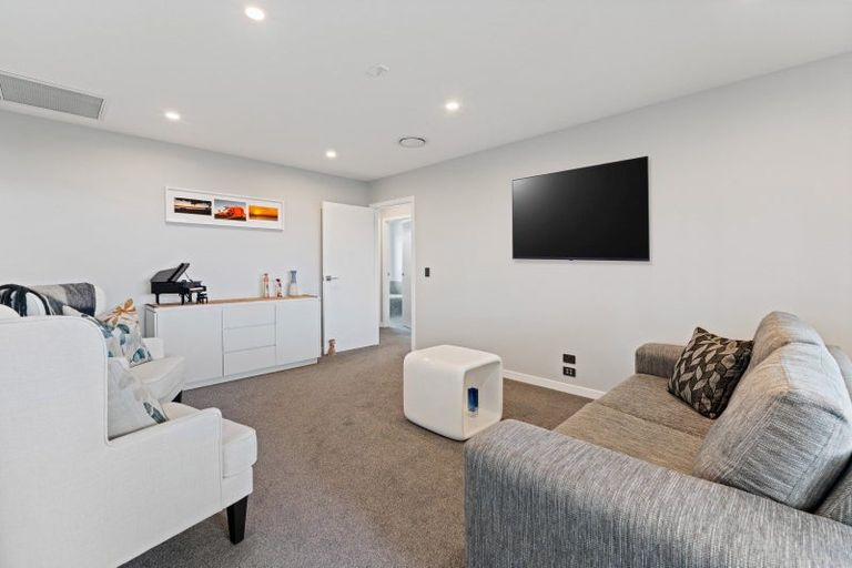 Photo of property in 28 Maunganamu Drive, Wharewaka, Taupo, 3330