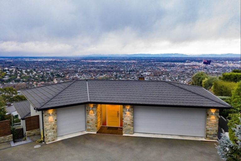 Photo of property in 8 Millway Place, Huntsbury, Christchurch, 8022