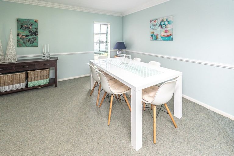 Photo of property in 9 Holdsworth Drive, Otamatea, Whanganui, 4500