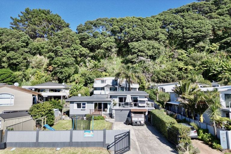 Photo of property in 124 Pohutukawa Avenue, Ohope, 3121