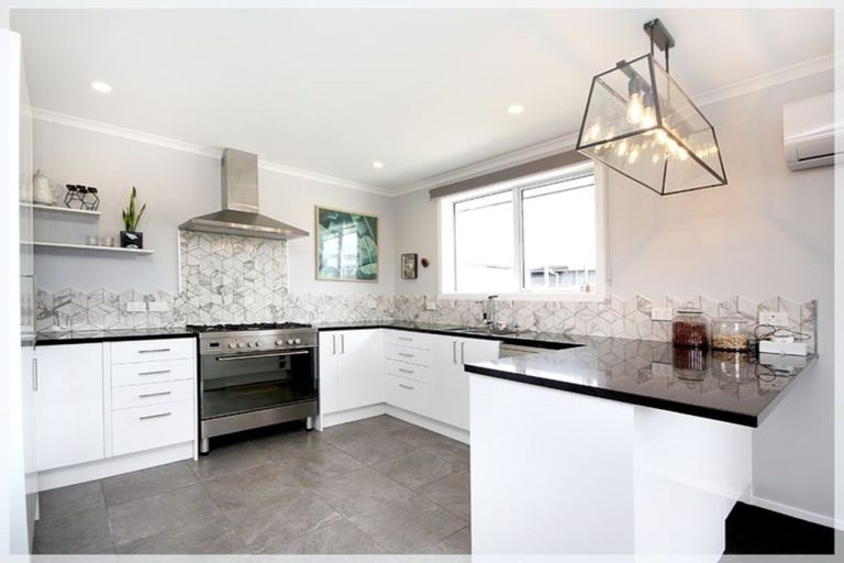 Photo of property in 7 Story Street, Foxton Beach, Foxton, 4815