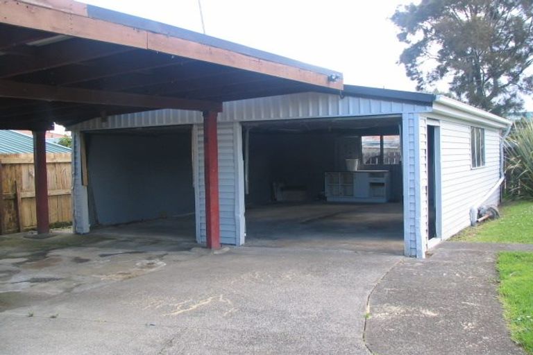 Photo of property in 6 Tomuri Place, Mount Wellington, Auckland, 1060