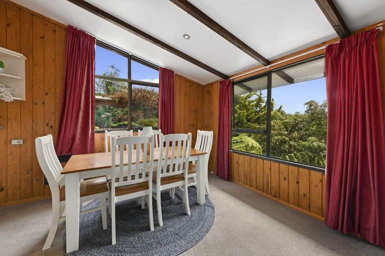 Photo of property in 9 Hobbit Lane, Pinehaven, Upper Hutt, 5371