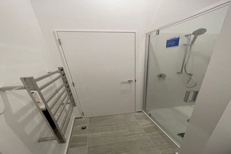 Photo of property in 11/50 Friend Street, Karori, Wellington, 6012