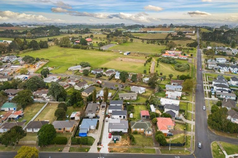 Photo of property in 44 Birdwood Road, Pukekohe, 2120