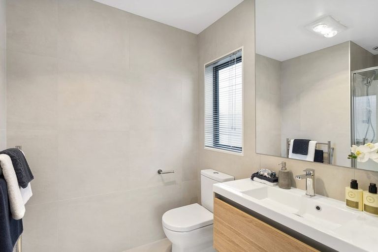 Photo of property in 9 Tuiri Lane, Manurewa, Auckland, 2102