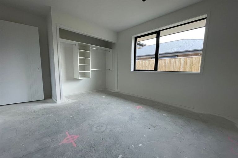 Photo of property in 38 Stackwood Avenue, Woodend, 7691