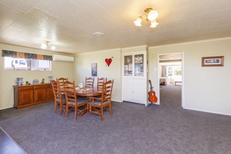 Photo of property in 52 James Road, Halcombe, Feilding, 4779