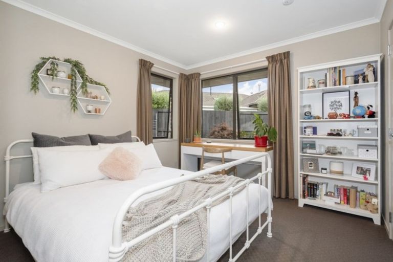 Photo of property in 2 Lochay Place, Pyes Pa, Tauranga, 3112