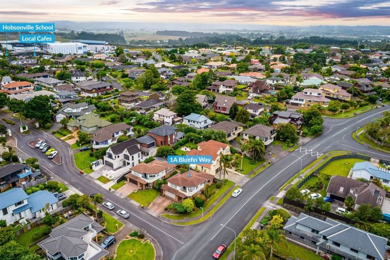 Photo of property in 1/1 Bluefin Way, West Harbour, Auckland, 0618