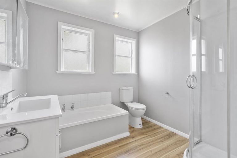 Photo of property in 34 Milne Crescent, Taita, Lower Hutt, 5011