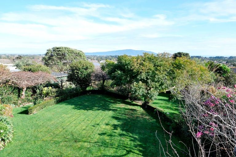 Photo of property in 8 Kotare Street, Waikanae, 5036