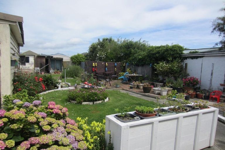 Photo of property in 130 Neville Street, Spreydon, Christchurch, 8024