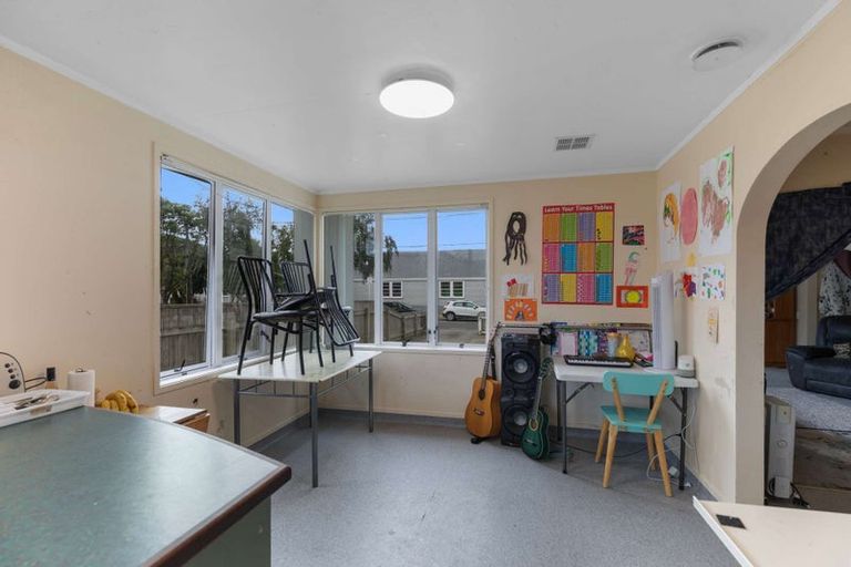 Photo of property in 58 Dyer Street, Epuni, Lower Hutt, 5011